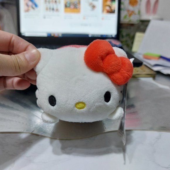 Super Cute Hello Kitty Sashimi Plush Toy - Picture 3 of 12